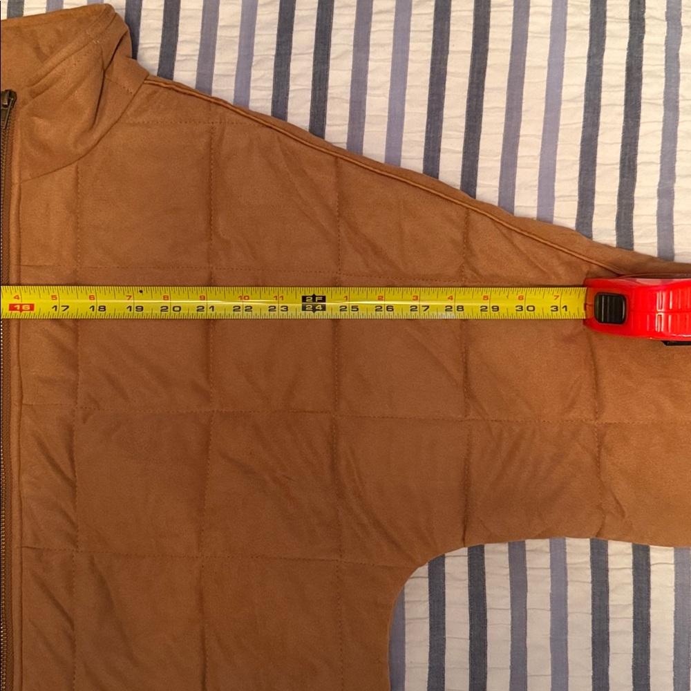 Women's Tan Quilted Jacket - Picture 8 of 8